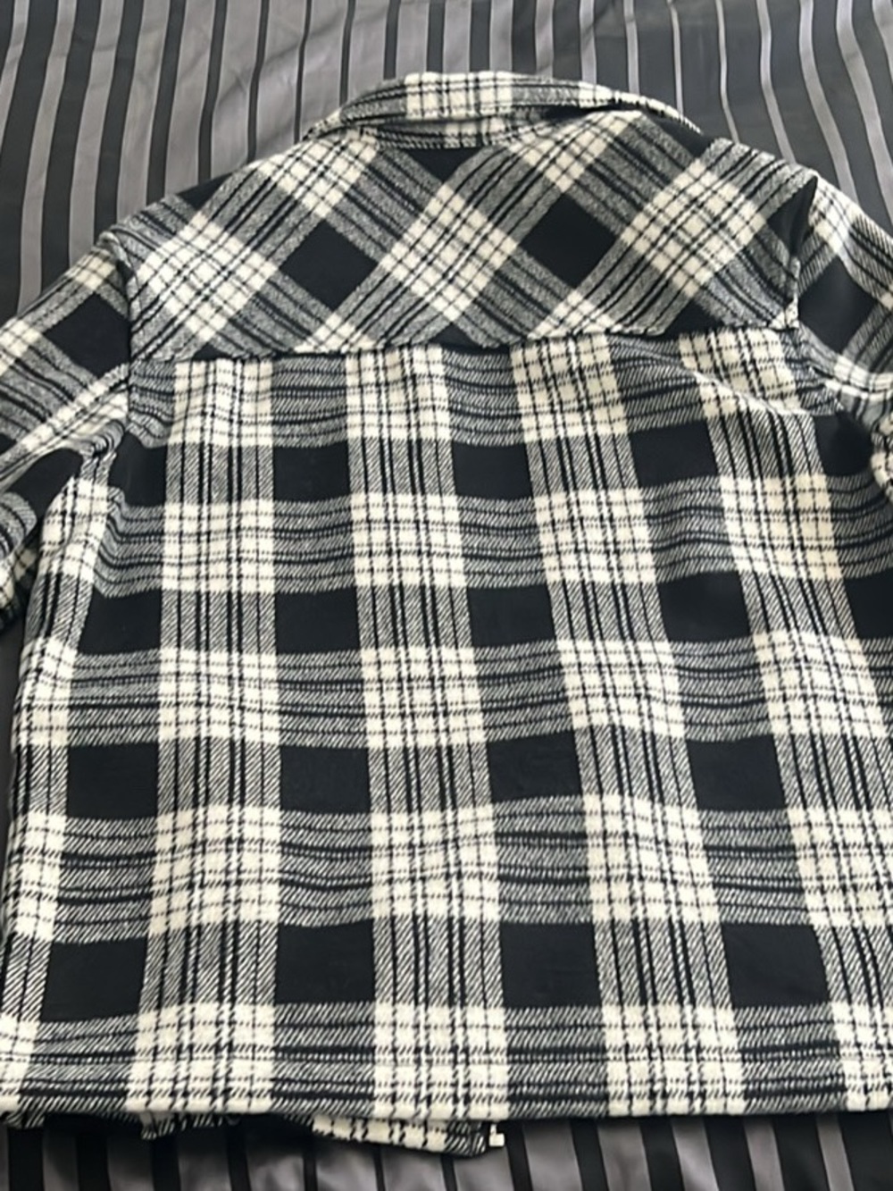 H&M Black and White Plaid Button-Down Shirt